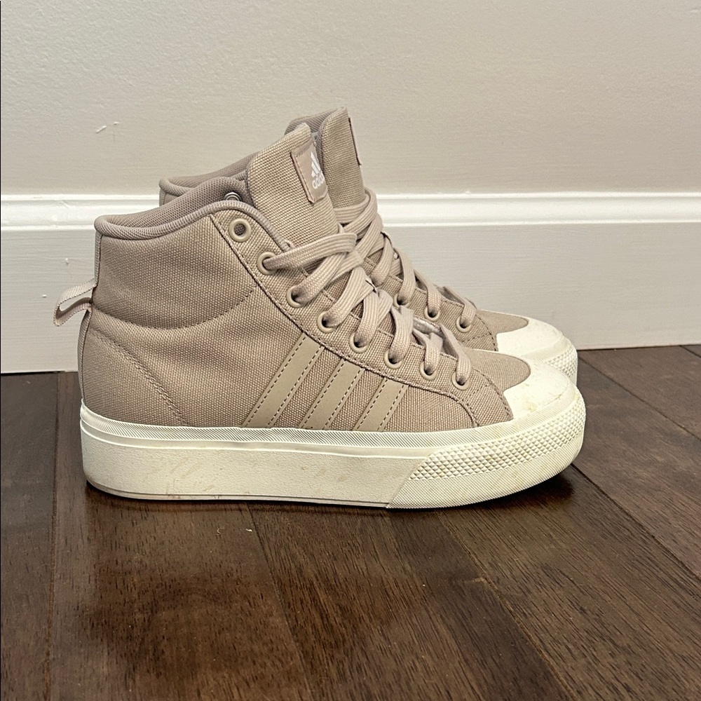 Bravado 2.0 Platform Mid Skate Sneaker